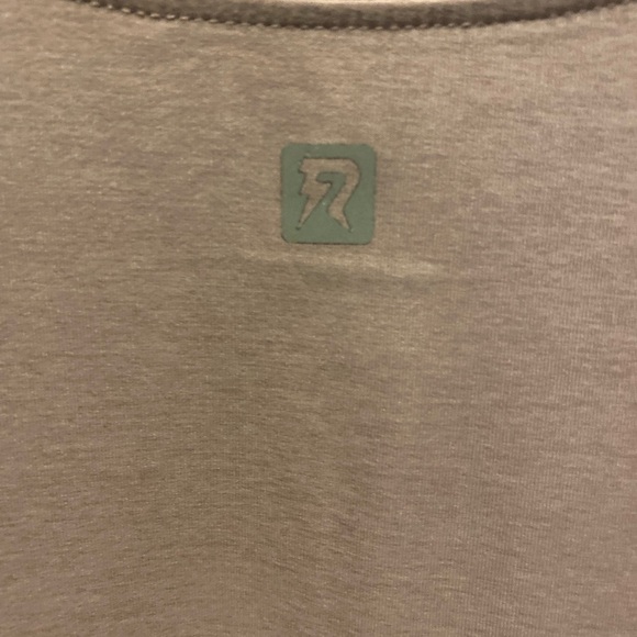 Stitch Fix Runway NWT Girls The Active Tulip Back Top sz large - Picture 3 of 9